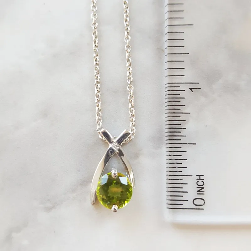 Arizona Peridot Silver Jewelry 'X' Arizona Peridot Pendant