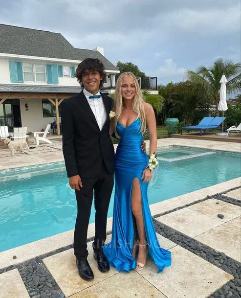 Elegant Blue V Neck Long Prom Dress With Split Formal Dress Charming Evening Party Dress