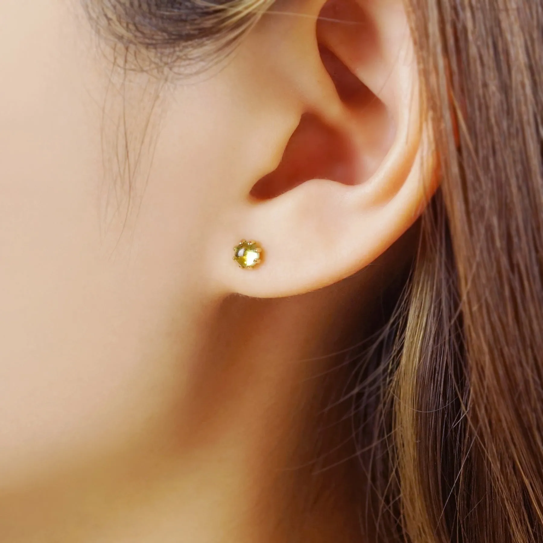 [Second Earrings] 18K Yellow Gold Peridot Earrings