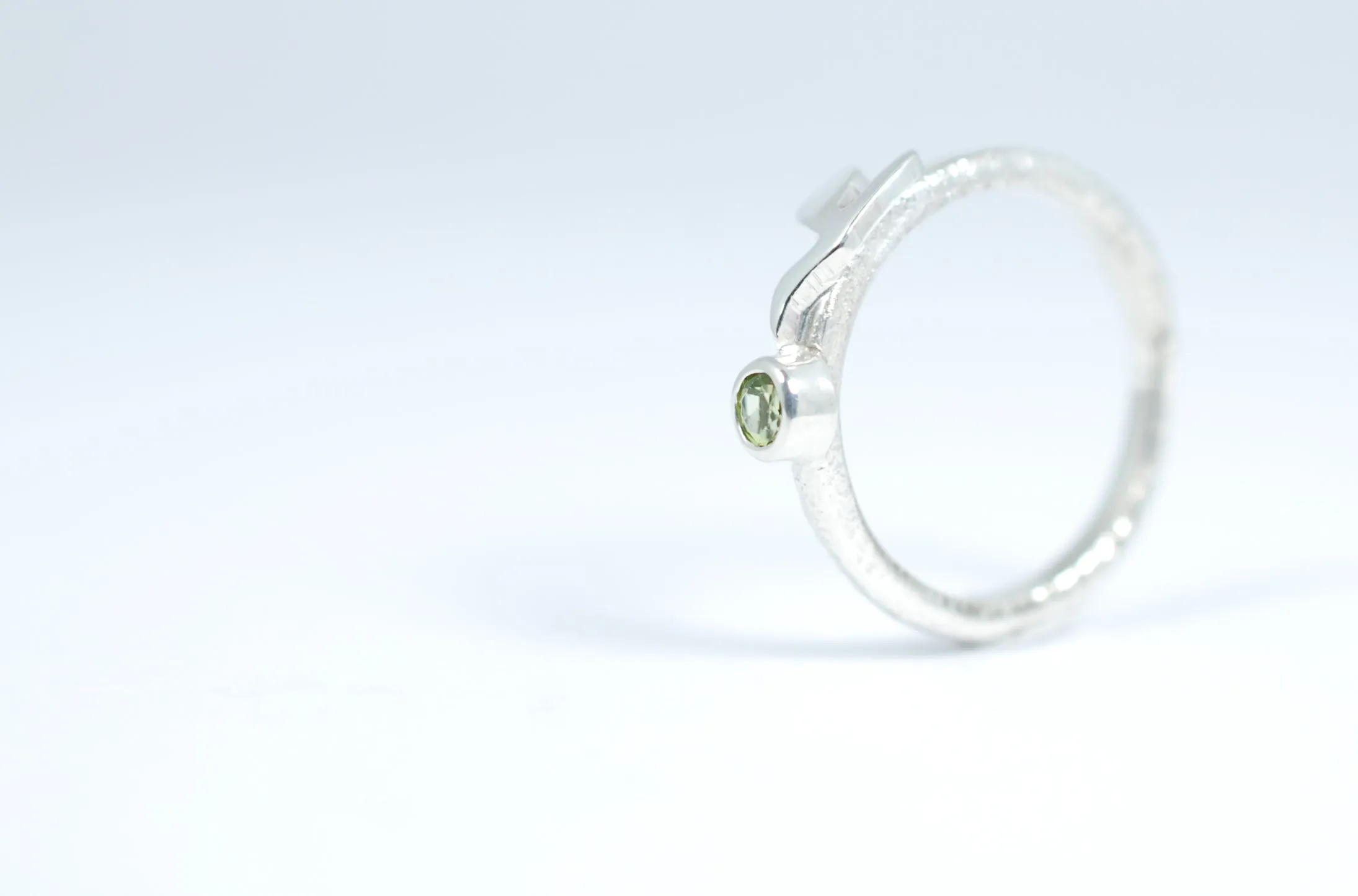 Silver Freedom ring with green peridot. Freedom ring.